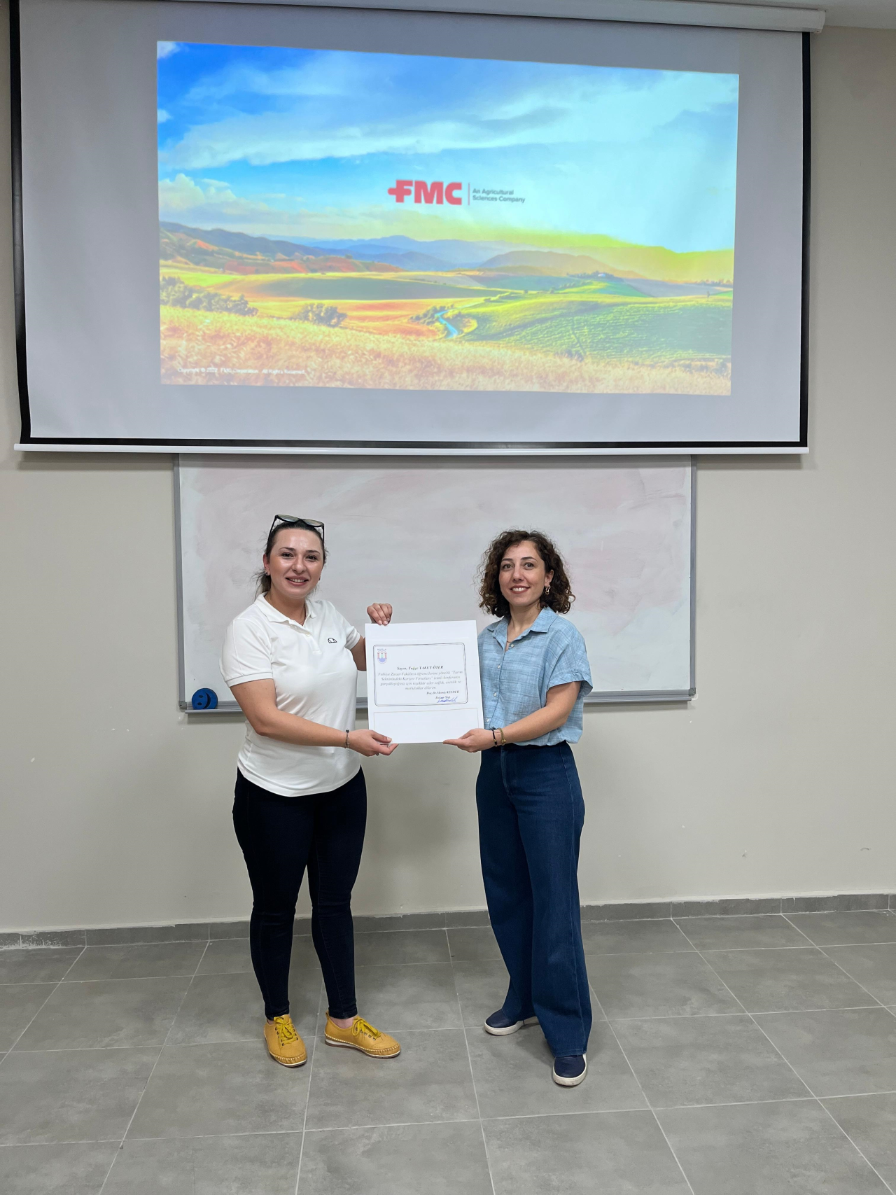 Firmadan Öğrencilerimize Sektör Hakkında Bilgilendirme 